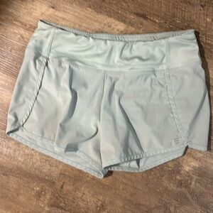 Free fly apparel shorts size Medium